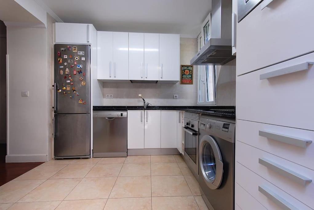 شقة Apartamento En Casa Con Jardin + Garaje. E-Bi-201 بلباو المظهر الخارجي الصورة